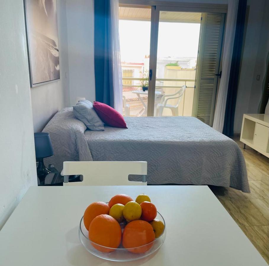 Puerta Del Sol Trm Only Adults Aparts Торемолинос Екстериор снимка