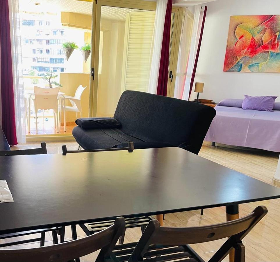 Puerta Del Sol Trm Only Adults Aparts Торемолинос Екстериор снимка