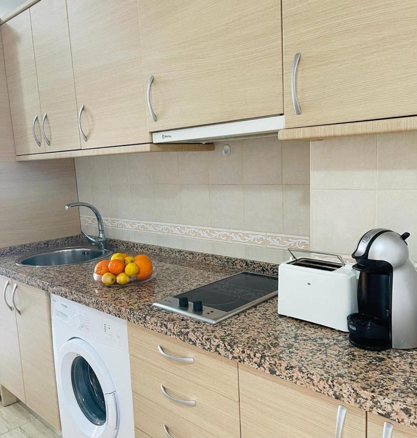 Puerta Del Sol Trm Only Adults Aparts Торемолинос Екстериор снимка